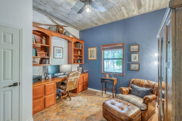 600 Avenida Serena, Marble Falls, TX 78654