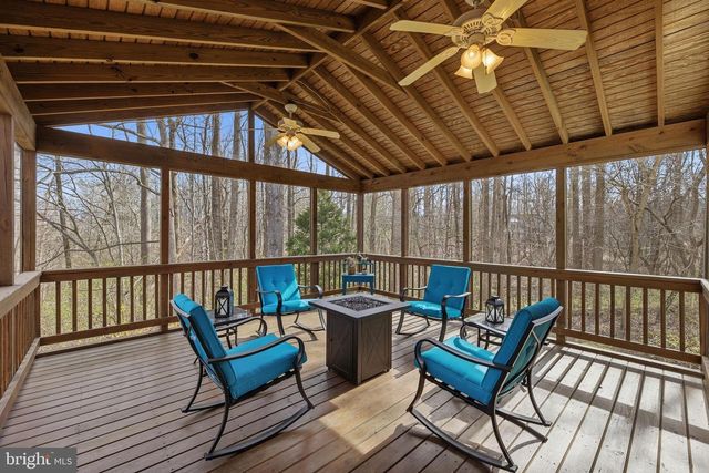 5209 GRENOCK DR, Lothian, MD 20711