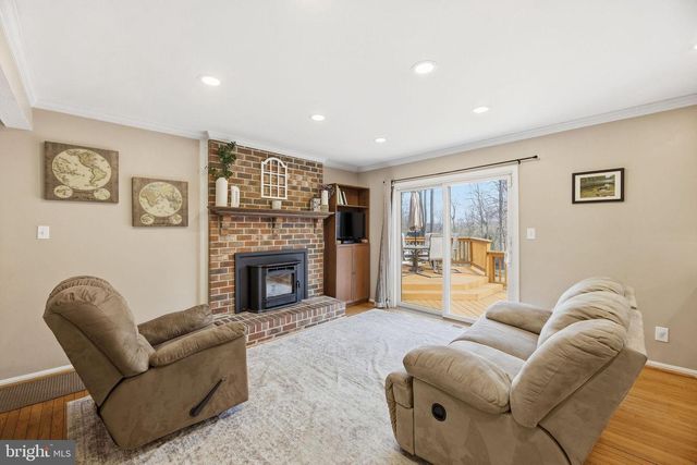 5209 GRENOCK DR, Lothian, MD 20711