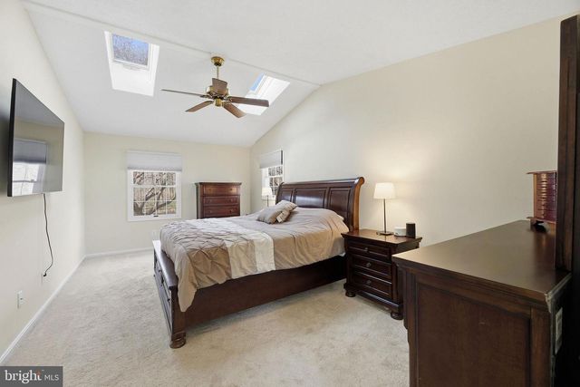 5209 GRENOCK DR, Lothian, MD 20711