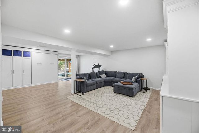 5209 GRENOCK DR, Lothian, MD 20711