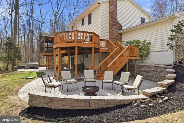 5209 GRENOCK DR, Lothian, MD 20711