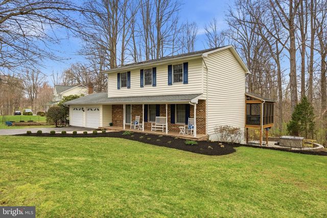 5209 GRENOCK DR, Lothian, MD 20711