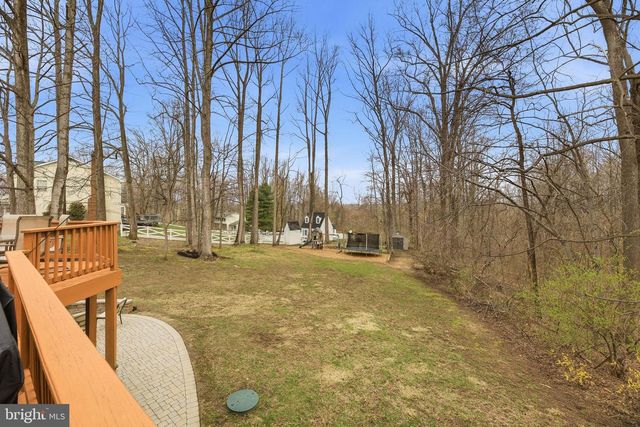 5209 GRENOCK DR, Lothian, MD 20711