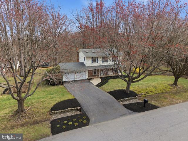 5209 GRENOCK DR, Lothian, MD 20711