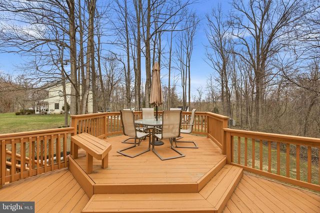 5209 GRENOCK DR, Lothian, MD 20711