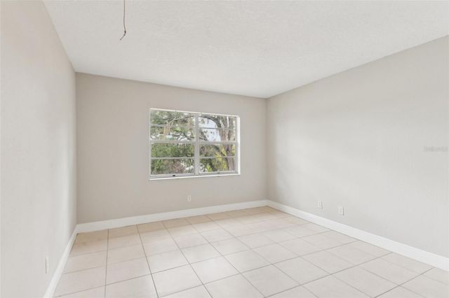 7156 E BANK DRIVE 7156, Tampa, FL 33617