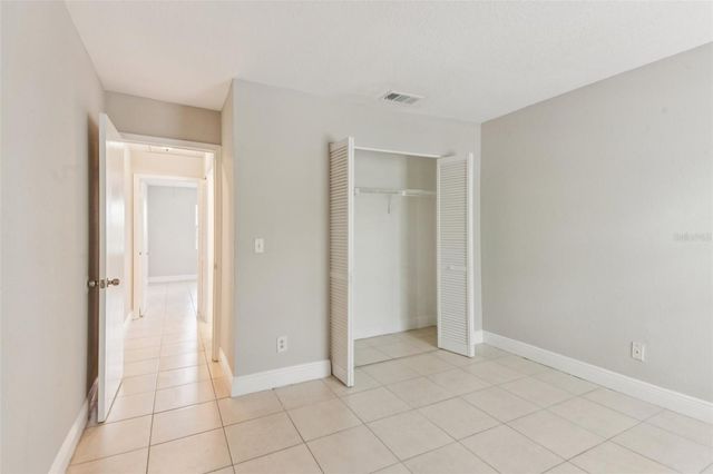 7156 E BANK DRIVE 7156, Tampa, FL 33617