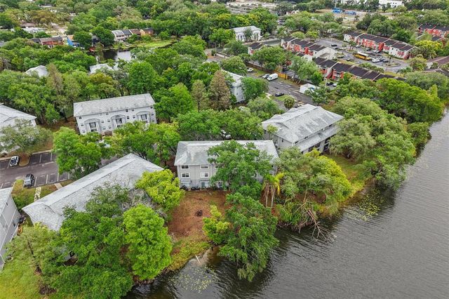 7156 E BANK DRIVE 7156, Tampa, FL 33617