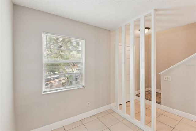 7156 E BANK DRIVE 7156, Tampa, FL 33617