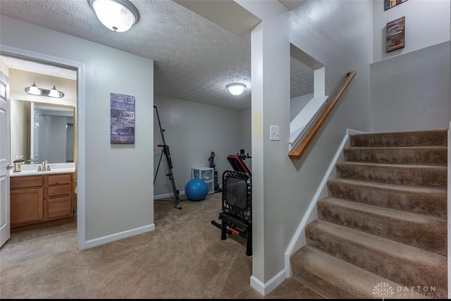 3518 Park Crest Lane, Dayton, OH 45414