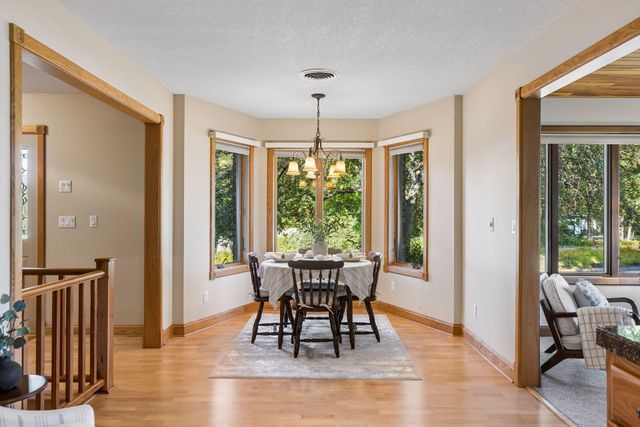 700 Spruce Drive, Hudson, WI 54016