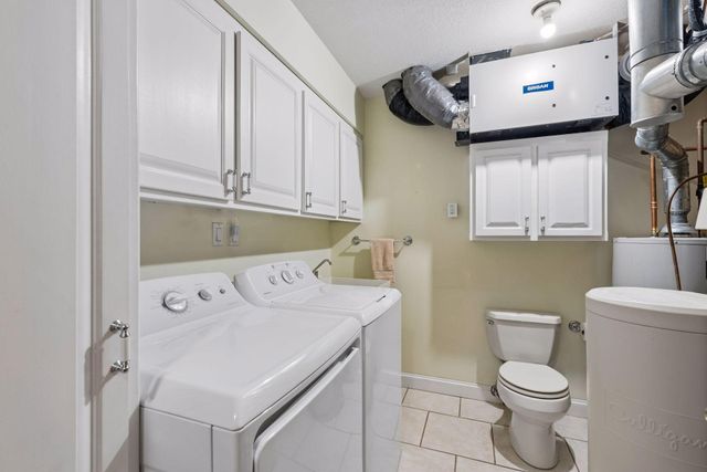 700 Spruce Drive, Hudson, WI 54016