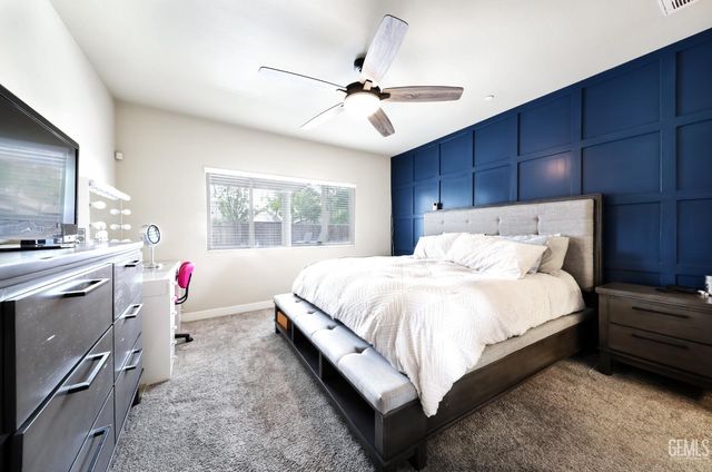 9605 Surfside Street, Bakersfield, CA 93313