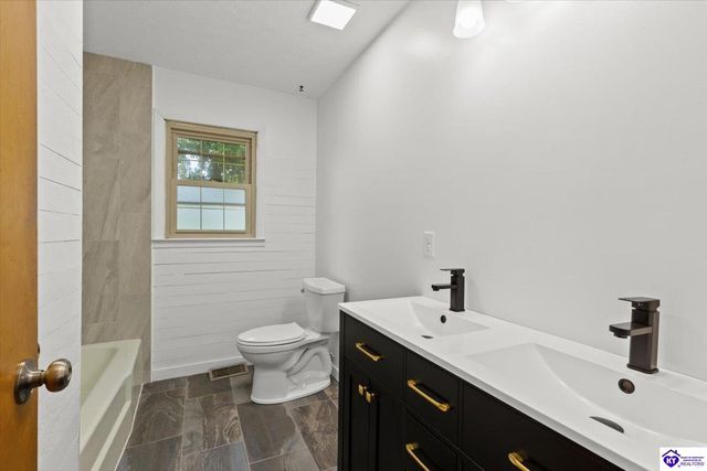 63 St John Church Road, Elizabethtown, KY 42701