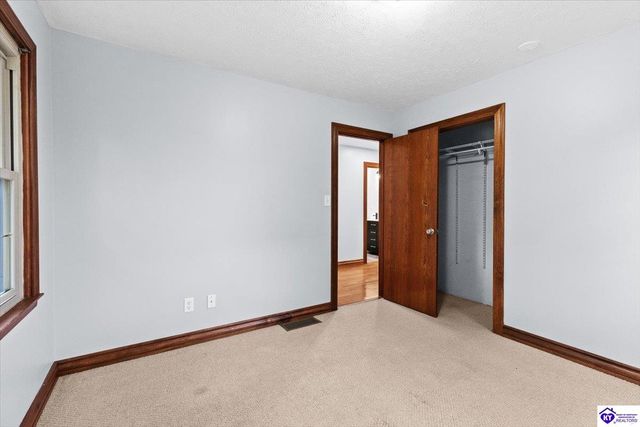 63 St John Church Road, Elizabethtown, KY 42701