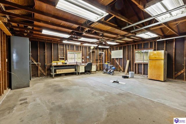 63 St John Church Road, Elizabethtown, KY 42701