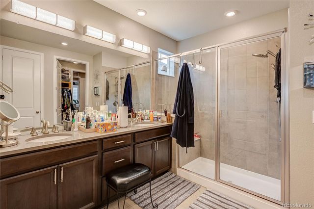 8890 S Ukraine Court, Aurora, CO 80016