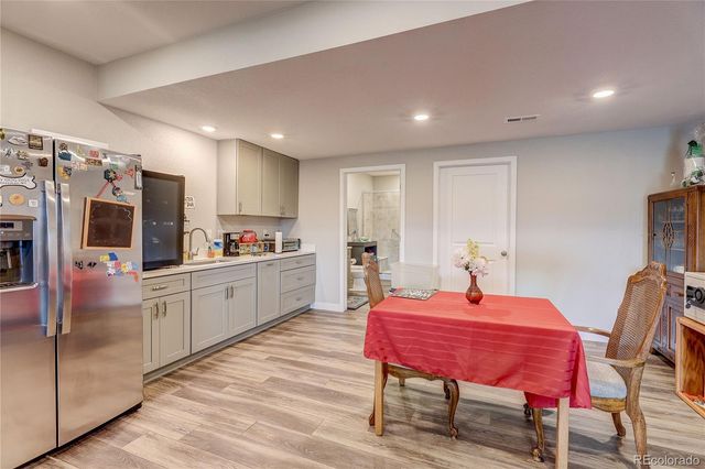 8890 S Ukraine Court, Aurora, CO 80016