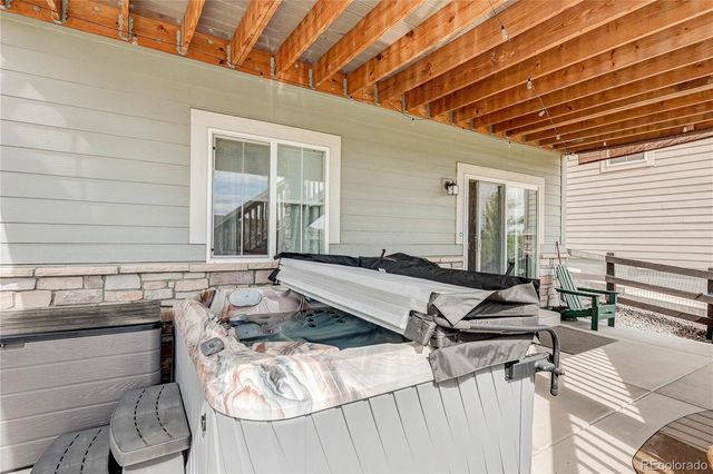 8890 S Ukraine Court, Aurora, CO 80016