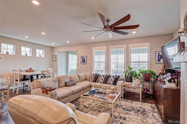 8890 S Ukraine Court, Aurora, CO 80016