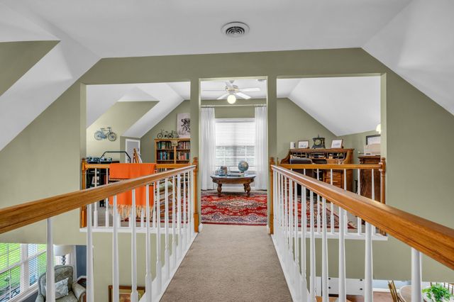 811 Hicks Rd, Dickson, TN 37055