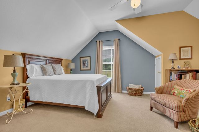 811 Hicks Rd, Dickson, TN 37055