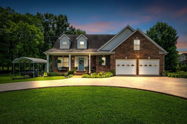 811 Hicks Rd, Dickson, TN 37055