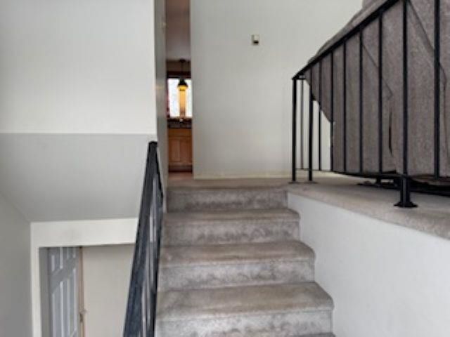 415 Pickering Street, Manchester, NH 03104