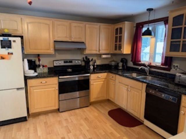 415 Pickering Street, Manchester, NH 03104