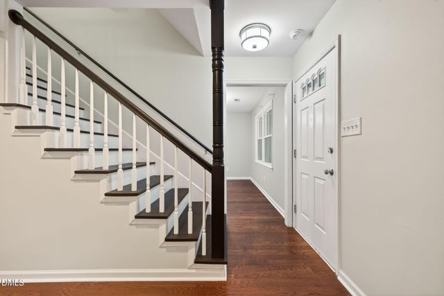 1526 Dirkson Court, Cary, NC 27511