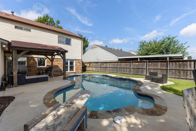 2910 Geneva Drive, Garland, TX 75040