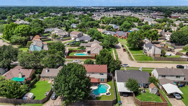 2910 Geneva Drive, Garland, TX 75040