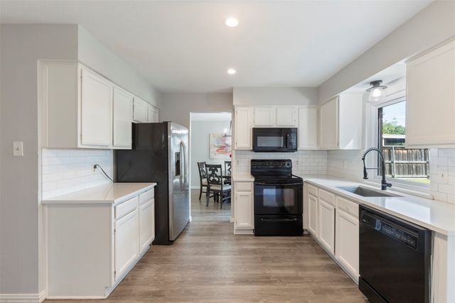 2910 Geneva Drive, Garland, TX 75040