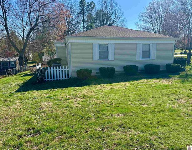 901 Pine Street, Benton, KY 42025