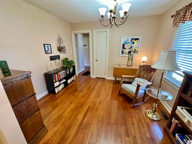 901 Pine Street, Benton, KY 42025