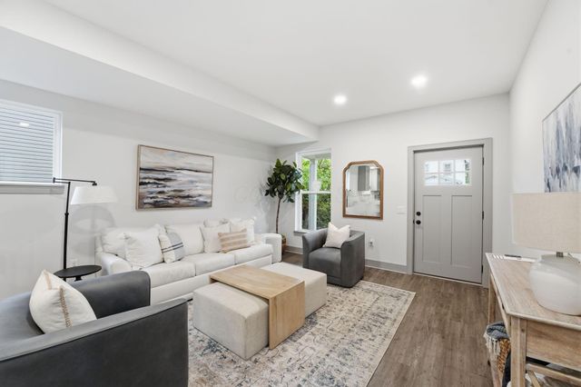 804 Gibbard Avenue, Columbus, OH 43201