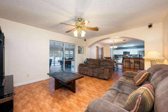 2540 WINNERS CIRCLE, Kissimmee, FL 34744