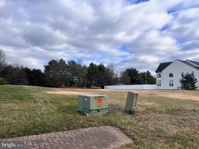 211 LISMORE DR, Fort Washington, MD 20744