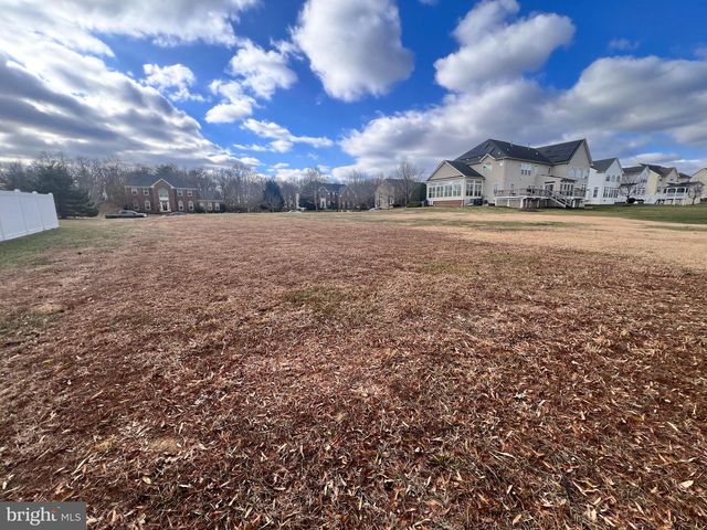 211 LISMORE DR, Fort Washington, MD 20744