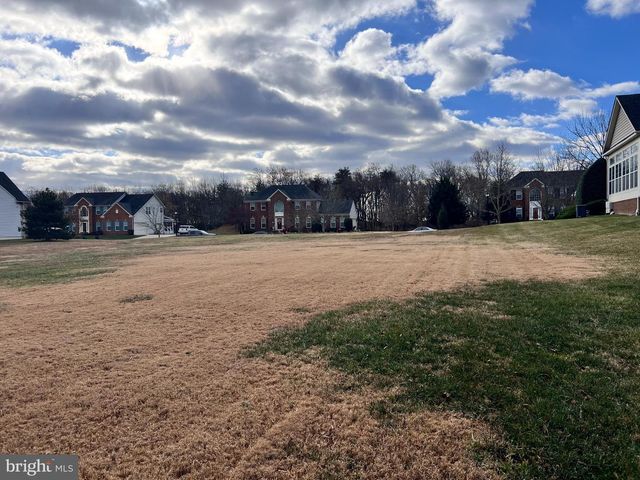 211 LISMORE DR, Fort Washington, MD 20744