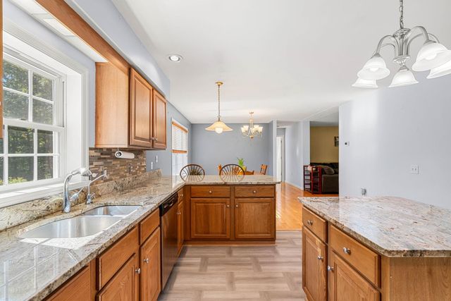 41 Ridgeview Drive, Milton, NH 03851