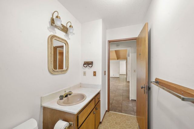 24769 Ridge Top Ct, Auburn, CA 95602