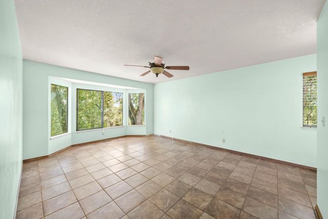 24769 Ridge Top Ct, Auburn, CA 95602