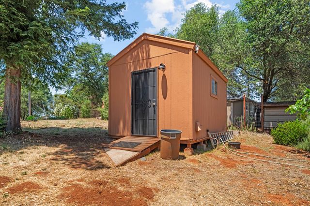 24769 Ridge Top Ct, Auburn, CA 95602