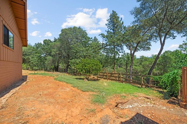 24769 Ridge Top Ct, Auburn, CA 95602