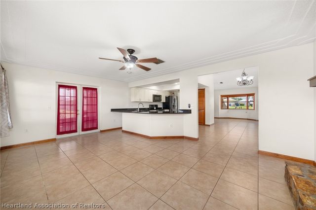 2227 Pinewood Boulevard, Sebring, FL 33870