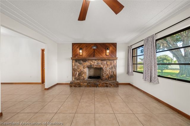 2227 Pinewood Boulevard, Sebring, FL 33870