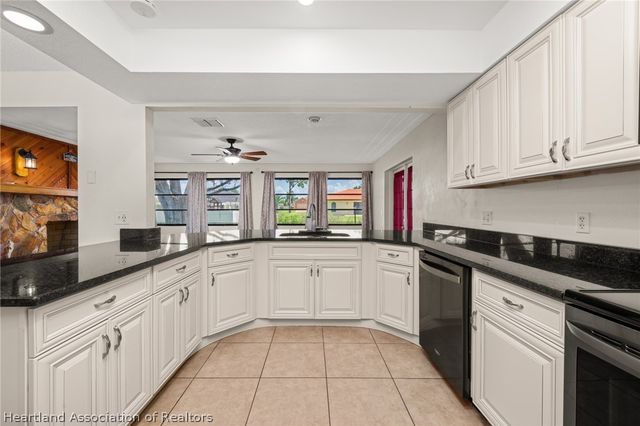 2227 Pinewood Boulevard, Sebring, FL 33870