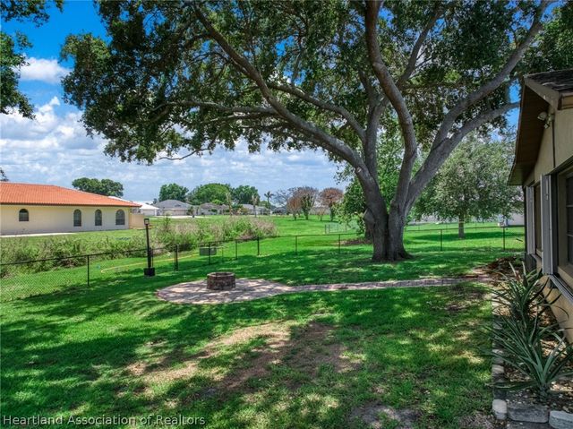 2227 Pinewood Boulevard, Sebring, FL 33870